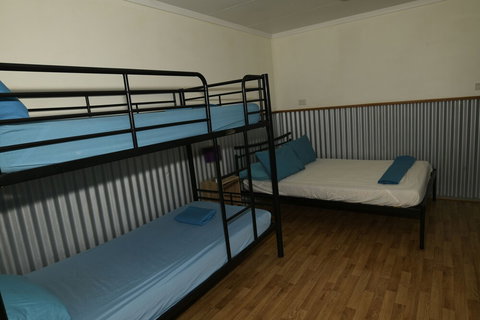 Scottys Mission Beach YHA - Accommodation China 5