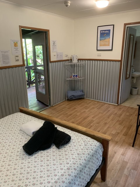 Scottys Mission Beach YHA - Accommodation China 4