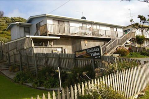 Sunset Holiday Villas - Accommodation Asia 1