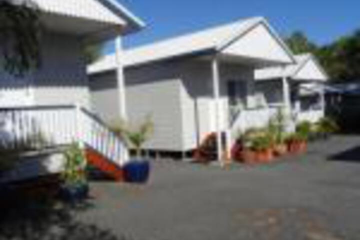 Upper Warrego QLD Accommodation China
