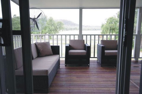 Broke Village Hideaway - Accommodation Asia 6