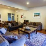 Jordan House - Accommodation Asia 0