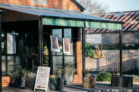 Goldies On Piper Kyneton - Accommodation Asia 3