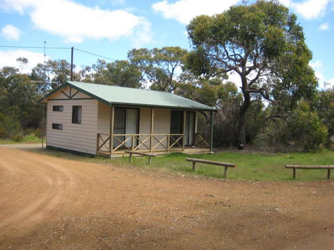 Parndana Hotel Cabins - Accommodation Asia 1