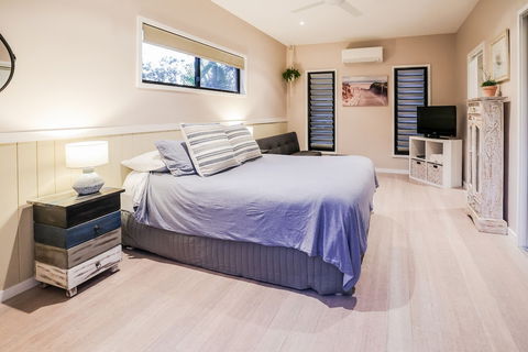 Agnes Water Stays - Accommodation Asia 6