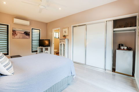 Agnes Water Stays - Accommodation Asia 5
