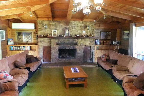 Gunyah Valley Retreat - Accommodation Asia 5