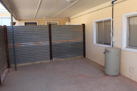 Cave Place Units - Accommodation Asia 5