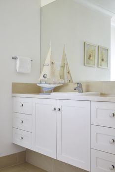 Hamptons Hinterland Retreat - Accommodation Guide 6