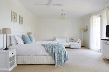 Hamptons Hinterland Retreat - Accommodation Guide 3