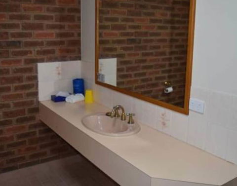 Kerang Motel - Accommodation Asia 5