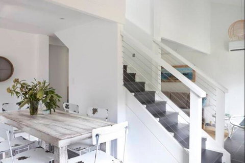 Bayshore Bungalows - Accommodation Guide 3