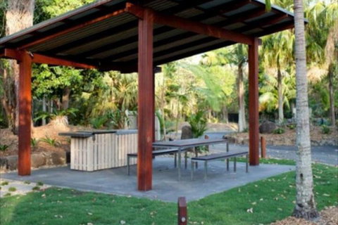 Bayshore Bungalows - Accommodation Guide 4