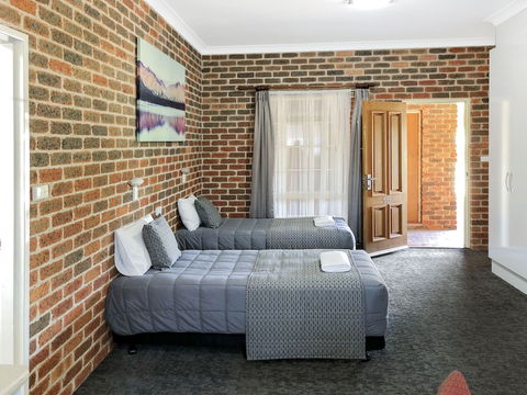 The Leeton Heritage Motor Inn - Accommodation Asia 6