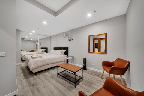 All On Flinders - Accommodation Guide 1