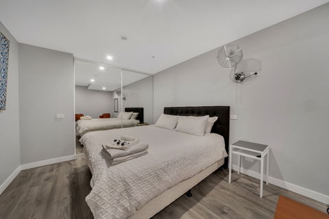 All On Flinders - Accommodation Guide 5