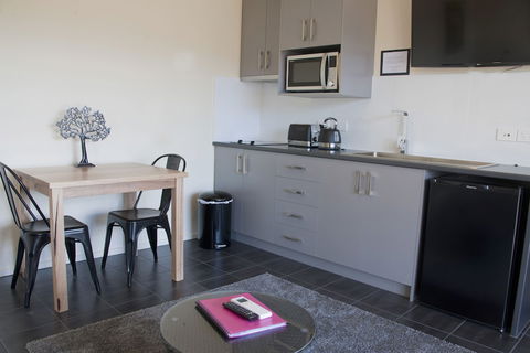 New Norfolk Apartments - Accommodation Asia 1