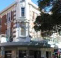 The Crown  Anchor Hotel - Accommodation Guide