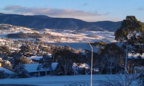 Jindabyne Guest House - Accommodation Asia 4