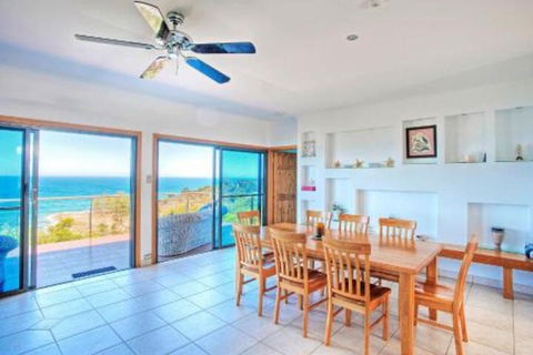 Coral View - Accommodation Asia 2