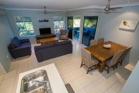 Beach Pad 2 - Accommodation Asia 4