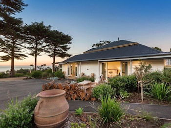 Mt Martha Villas - Accommodation Guide 0