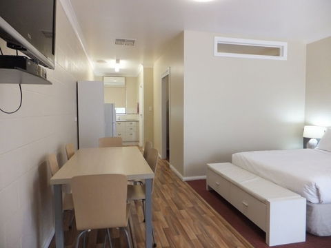 Nagambie Caravan Park & Motel - Accommodation Asia 0
