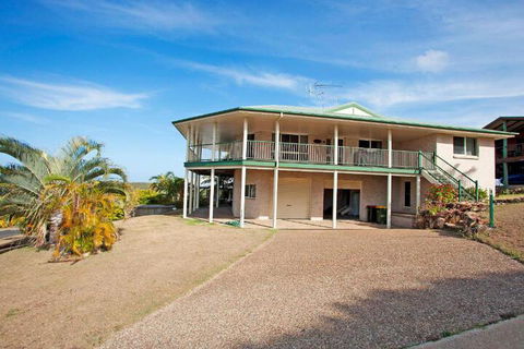 Verandahs - Accommodation Asia 6