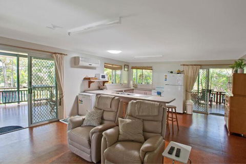 On Agnes Time - Accommodation Asia 7