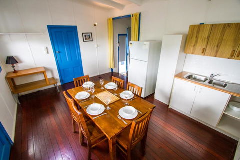 Sunset Villa - Accommodation Asia 3