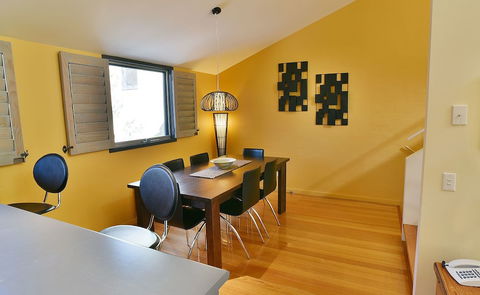 Oberdere 3 - Accommodation Asia 1