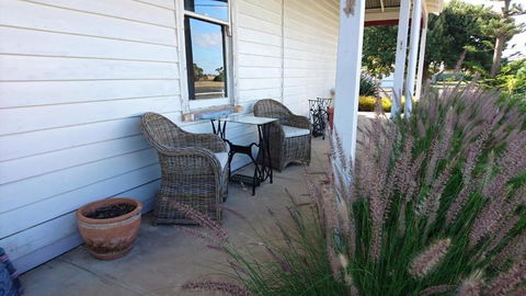 You Yangs Bed & Breakfast - Accommodation Guide 4