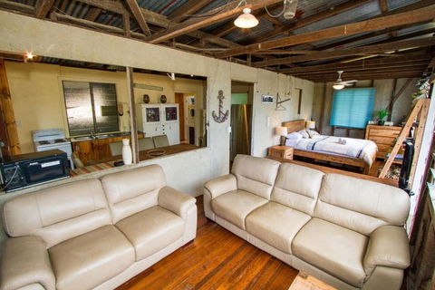 The Shack - Accommodation Asia 6