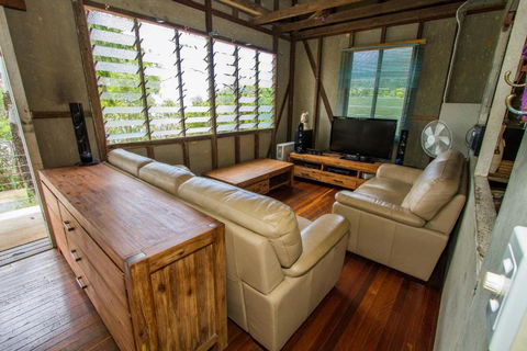 The Shack - Accommodation Asia 4