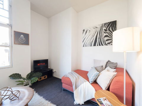 LittleStay Collection Capitol - Accommodation Asia 4