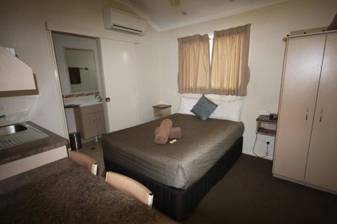 Injune Haven - Accommodation Guide 4