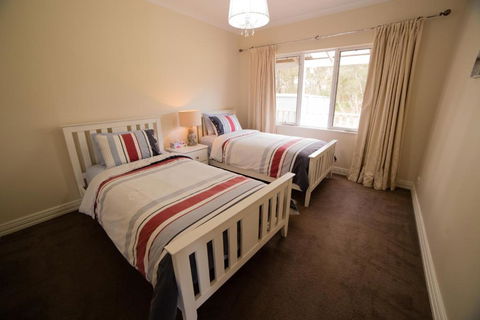 The Summer House Retreat - Accommodation Asia 2