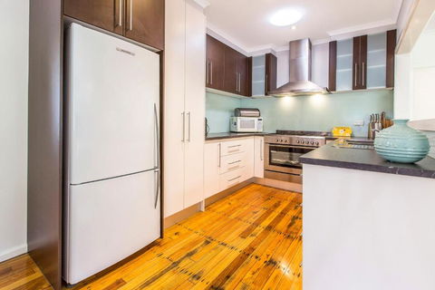 Bonnie Blairgowrie - Accommodation Guide 4