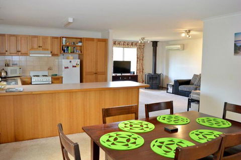 Chillax - Accommodation Asia 2