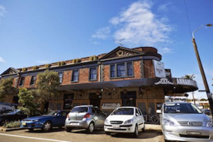 Annandale NSW Accommodation Asia