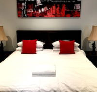 Deluxe Lake View House - Accommodation Asia