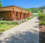 Bright Country Home - Accommodation Guide