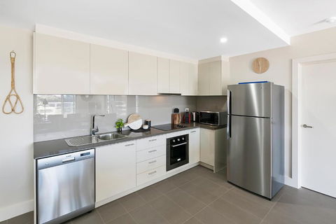 Salt 15 Luxury Apartment - Accommodation Guide 5