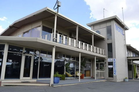 Best Westlander Motor Inn - Accommodation Guide 0