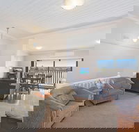 Newcastle Short Stay Apartments - Vista Apartment - Accommodation Asia