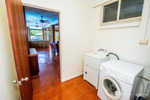 Cooinda - Accommodation Asia 3