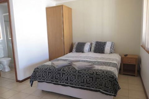 Blackrock Tourist Park - Accommodation Asia 4