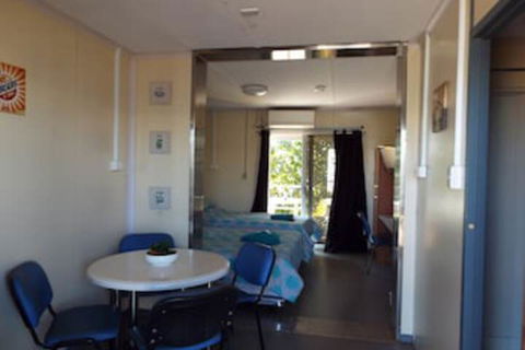 Blackrock Tourist Park - Accommodation Asia 0
