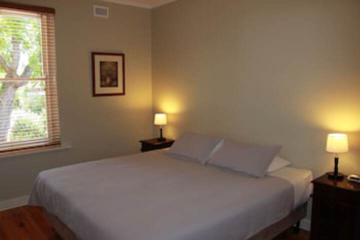 Dulwich SA Accommodation Asia