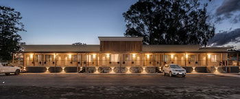 New Crossing Place Motel & Apartments - Accommodation Asia 4